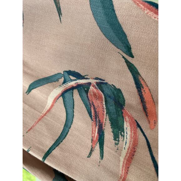 OLIVACEOUS Tropical Front Tie Crop Top - Picture 4 of 8